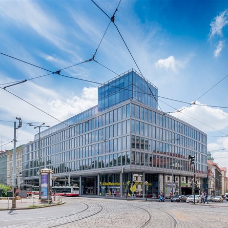 Charles Shopping Square