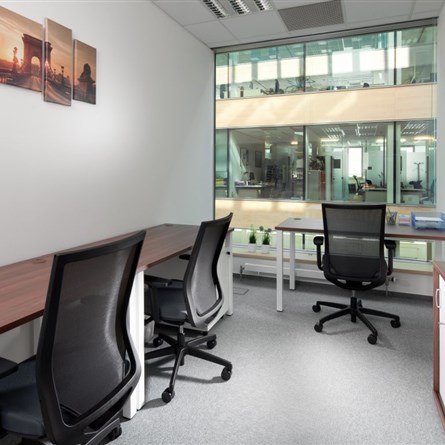 Bredovský Dvůr Centre | Servisované kanceláře a Coworking