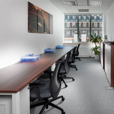 Bredovský Dvůr Centre | Servisované kanceláře a Coworking