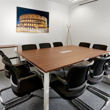 Bredovský Dvůr Centre | Servisované kanceláře a Coworking