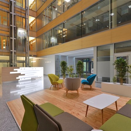 Bredovský Dvůr Centre | Servisované kanceláře a Coworking