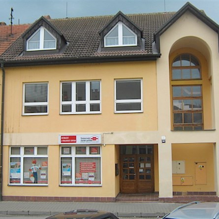 Husova 3