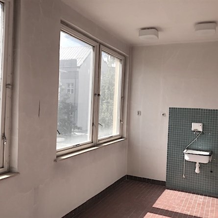 Postřelmovská 1b