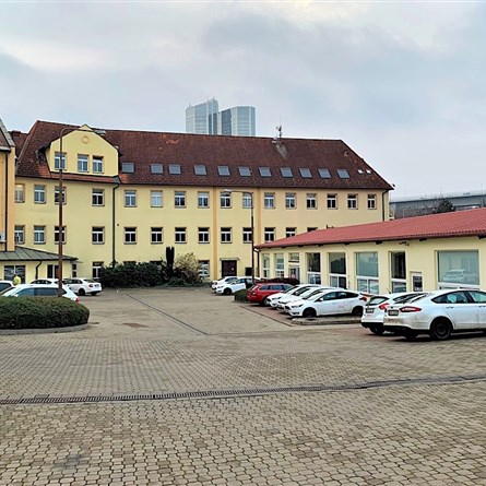 Závišova 5