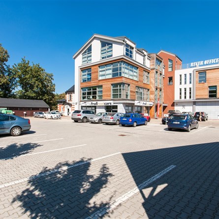 River Office House