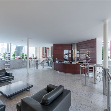 Zirkon Office Center
