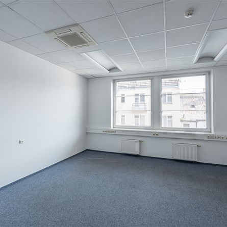 Zirkon Office Center
