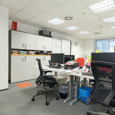 Apeiron Office Center