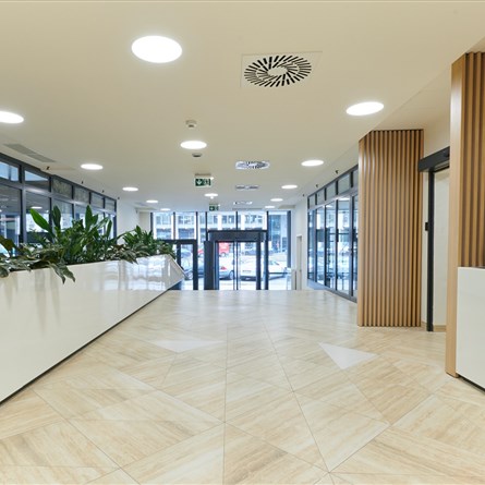 Apeiron Office Center