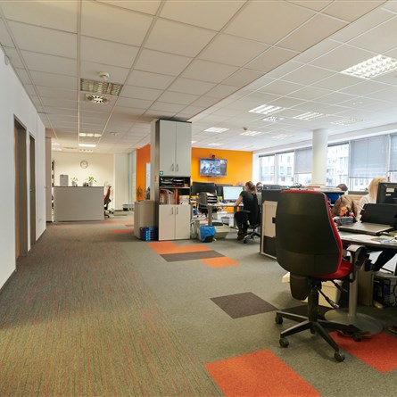 Apeiron Office Center
