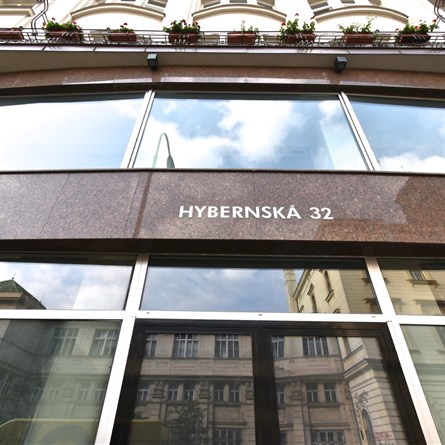 Hybernská 32 - Retail