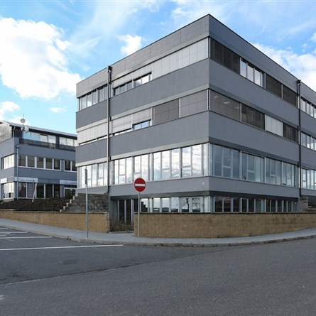 Administrativní budova B | Jesenice