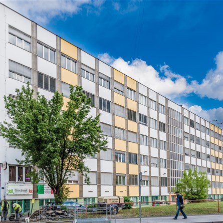 Administrativní centrum Limuzská 8