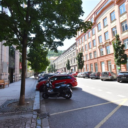 Palác Karlín | II  | NEAKTIVNÍ