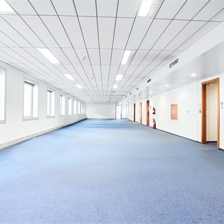 IBC | International Business Center | NEAKTIVNÍ